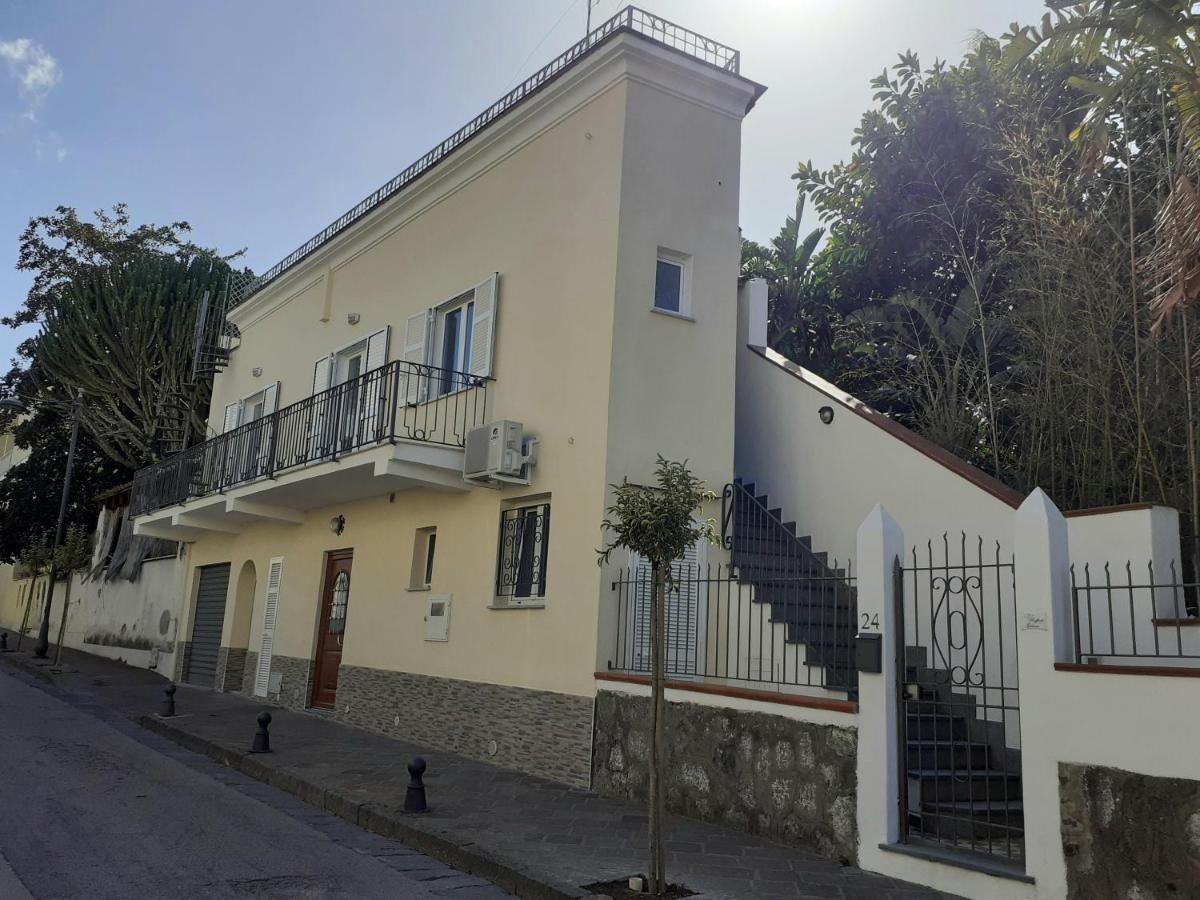 Da Raff House Lägenhet Lacco Ameno  Exteriör bild
